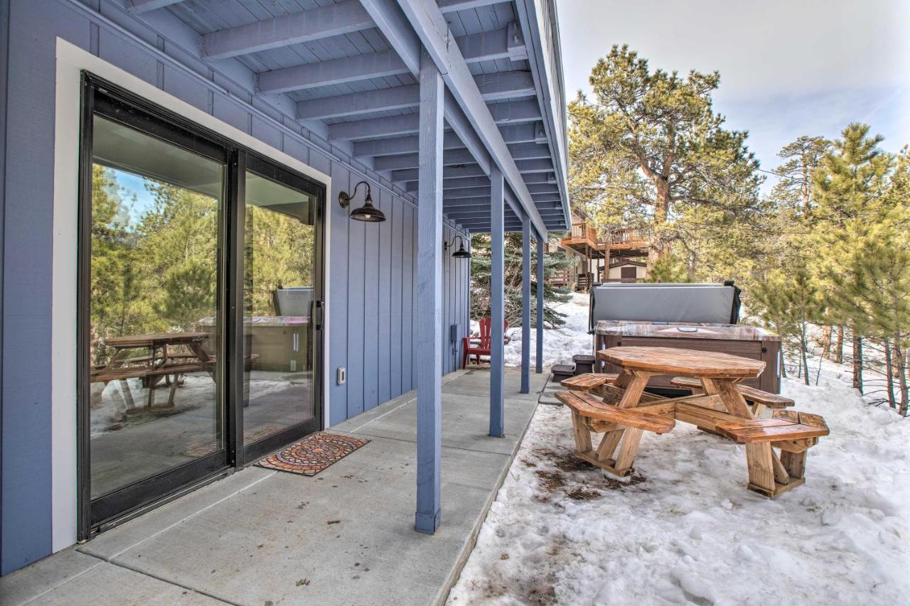 Luxe Updated Home With Grill And Hot Tub 4 Mi To Rmnp Estes Park Kültér fotó